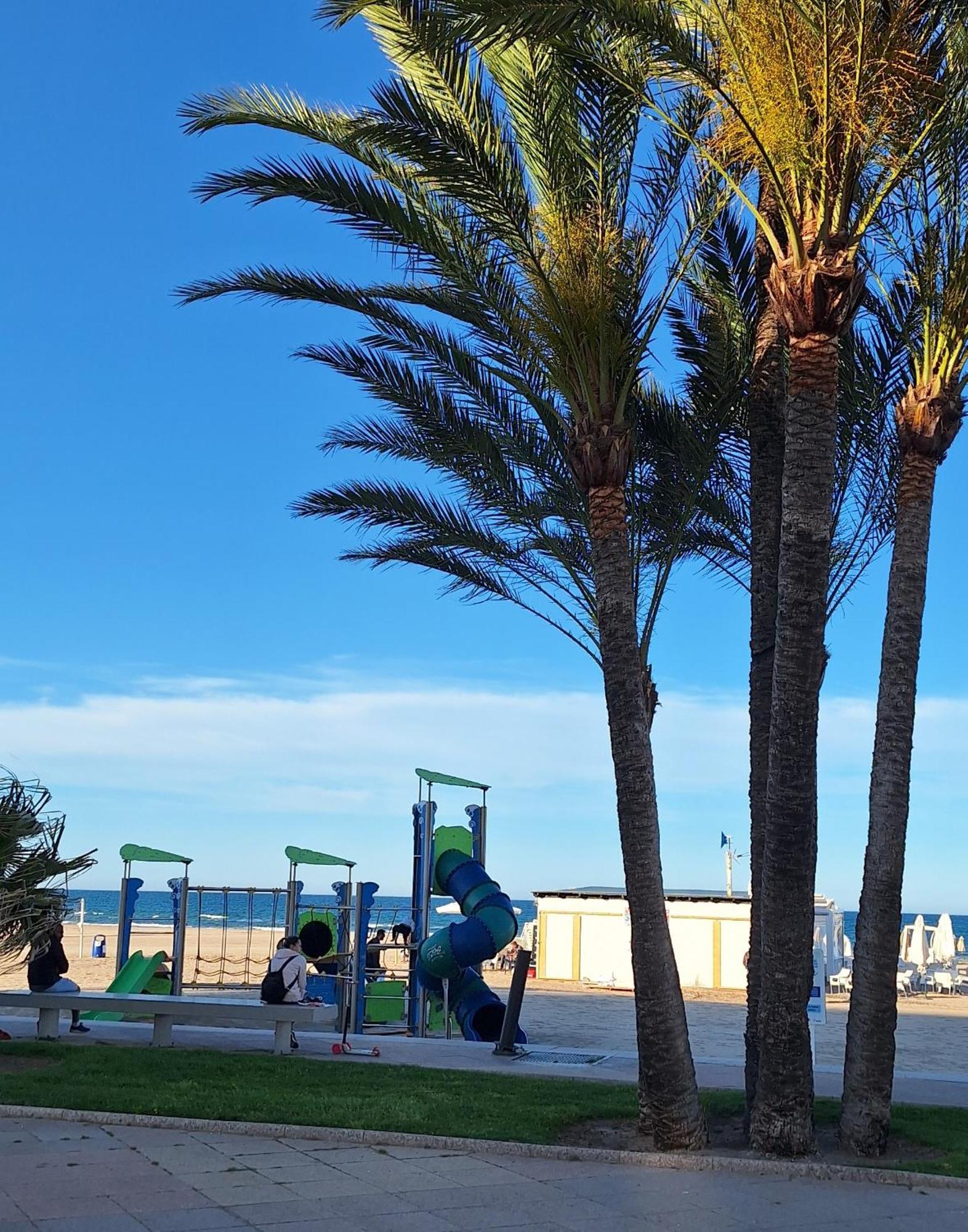 Atlantico Soleado Playa De Gandia Apartman Kültér fotó